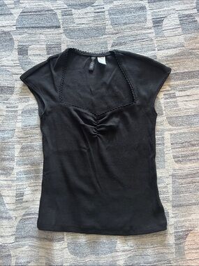 H&M Black Ribbed Sweetheart Neck Top - SZ XS